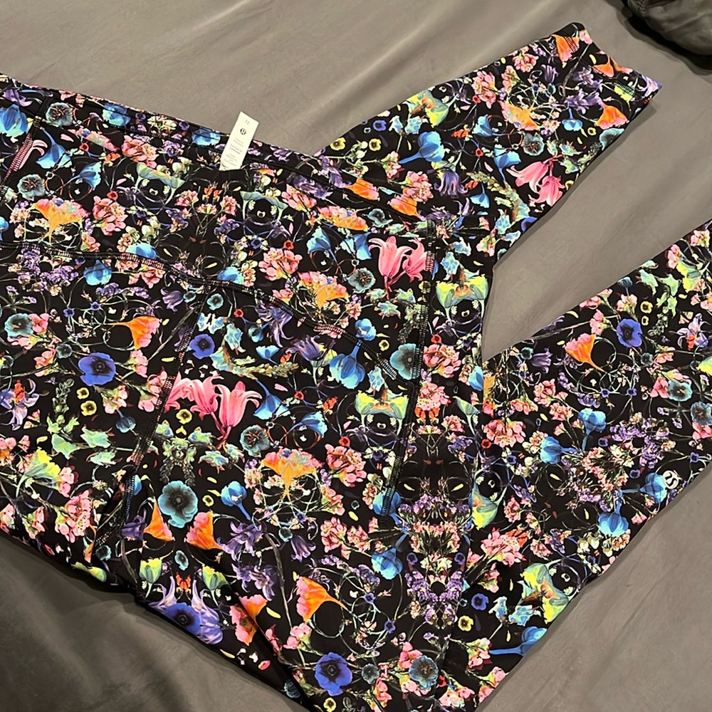 Lululemon Leggings CA 35801  RN 106259